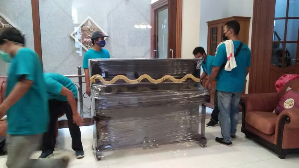 jasa pengiriman piano